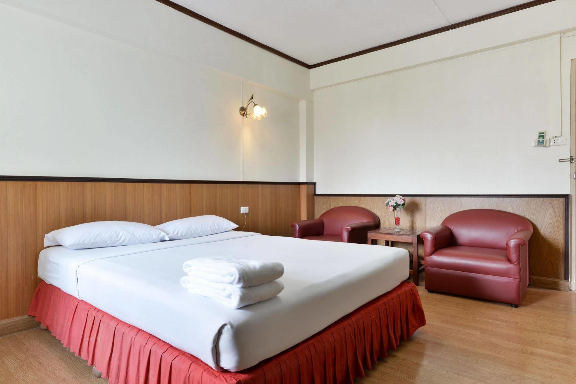 गेस्ट हाउस Palace 2*